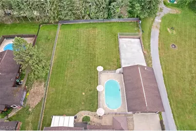 960 Karla Drive, Green, OH 44216 - Photo 39