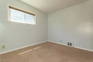 721 Pendley Rd, Willowick, OH 44095 - Photo 19