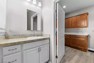690 Upson Street, Akron, OH 44305 - Photo 25