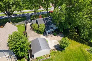 4705 Grand Central Ave, Vienna, WV 26105 - Photo 3