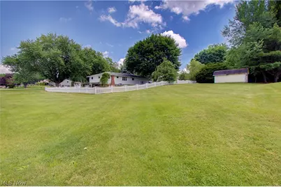 6787 Glenmere Avenue NE, Canton, OH 44721 - Photo 11