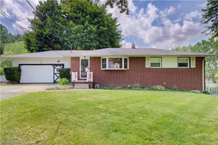 6787 Glenmere Ave NE, Canton, OH 44721 - Photo 1
