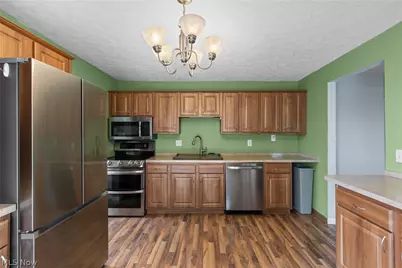 69680 Sunset Heights, Bridgeport, OH 43912 - Photo 9
