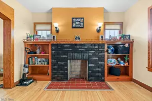 6210 Alber Ave, Parma, OH 44129 - Photo 7
