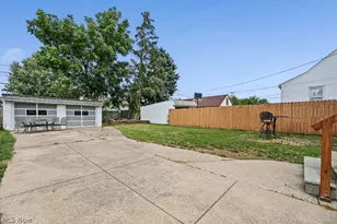 6210 Alber Ave, Parma, OH 44129 - Photo 33