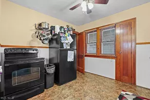6210 Alber Ave, Parma, OH 44129 - Photo 13