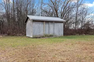 34725 1/2 Capel Rd, Columbia Station, OH 44028 - Photo 13