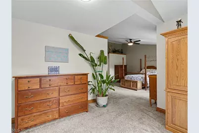 623 W Steels Corners Road, Cuyahoga Falls, OH 44223 - Photo 23