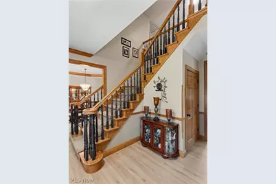 623 W Steels Corners Road, Cuyahoga Falls, OH 44223 - Photo 3