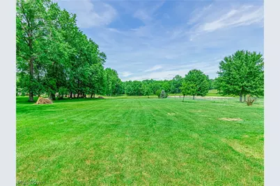 623 W Steels Corners Road, Cuyahoga Falls, OH 44223 - Photo 39