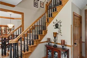 623 W Steels Corners Rd, Cuyahoga Falls, OH 44223 - Photo 3