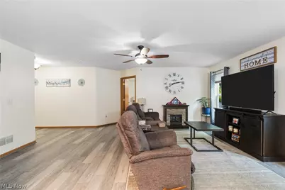 1885 Faye Road, Akron, OH 44306 - Photo 5