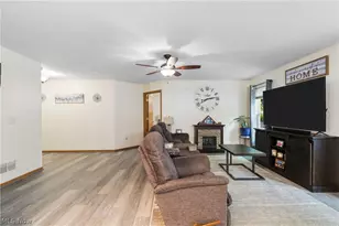 1885 Faye Rd, Akron, OH 44306 - Photo 5