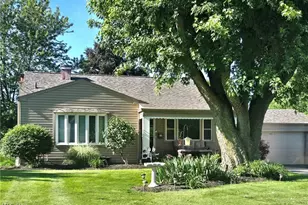 3902 Ayrshire Dr, Youngstown, OH 44511 - Photo 3