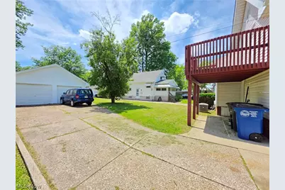 3909 Burger Avenue, Loveland, OH 44109 - Photo 3