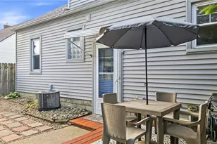 1205 Atlantic St NE, Warren, OH 44483 - Photo 7