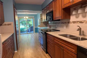 3388 S Smith Rd, Fairlawn, OH 44333 - Photo 7