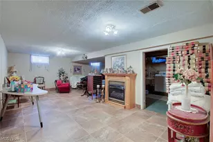 1495 Fredrickburg Dr, Youngstown, OH 44512 - Photo 25