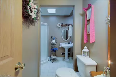 1495 Fredrickburg Drive, Youngstown, OH 44512 - Photo 11