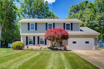 1495 Fredrickburg Drive, Youngstown, OH 44512 - Photo 7