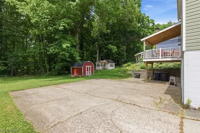 858 Cliffside Drive, Akron, OH 44313 - Photo 31