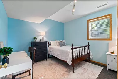 10689 Cleveland Avenue NW, Uniontown, OH 44685 - Photo 31