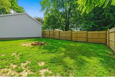 1122 Bel Air Drive NW, North Canton, OH 44720 - Photo 21