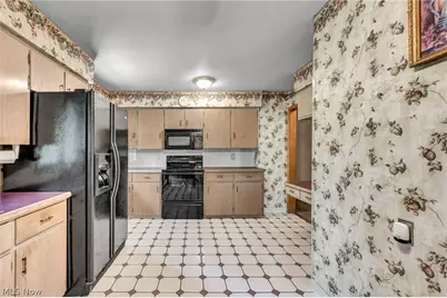 295 Hillsdale Circle, Wadsworth, OH 44281 - Photo 3