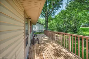 295 Hillsdale Cir, Wadsworth, OH 44281 - Photo 31