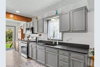 703 Annapolis Avenue, Akron, OH 44310 - Photo 3