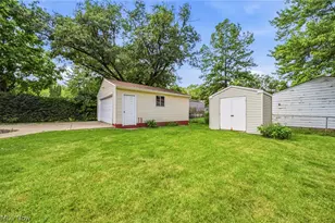 1118 Terrell Dr, Akron, OH 44313 - Photo 9