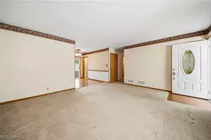 1118 Terrell Dr, Akron, OH 44313 - Photo 11