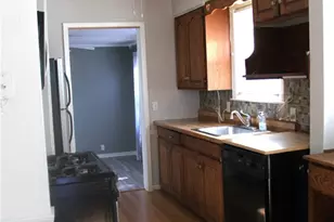 2580 E 37th St, Lorain, OH 44055 - Photo 13