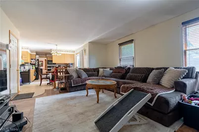 6246 Marelis Avenue NE, Canton, OH 44721 - Photo 15