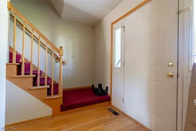 6246 Marelis Avenue NE, Canton, OH 44721 - Photo 3