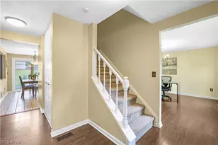 4583 Wildflower Dr, Uniontown, OH 44720 - Photo 3