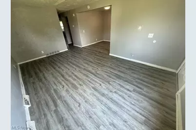 2646 Harmont Avenue NE, Canton, OH 44705 - Photo 13