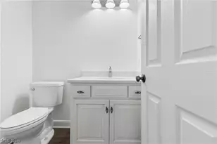 13113 Cleveland Ave NW, Uniontown, OH 44685 - Photo 11