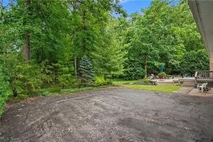 553 N Briarcliff Dr, Canfield, OH 44406 - Photo 33