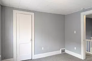 864 10th St NE, Massillon, OH 44646 - Photo 13