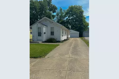 1275 Sawyer Avenue, Akron, OH 44310 - Photo 1