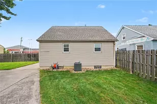 638 Brandon Ave, Struthers, OH 44471 - Photo 25