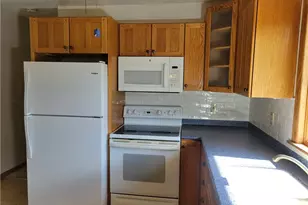 3779 S Hametown Rd, Norton, OH 44203 - Photo 9
