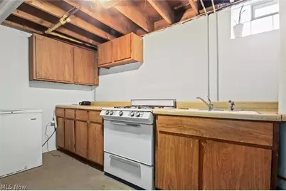 364 S Bon Air Avenue, Youngstown, OH 44509 - Photo 17