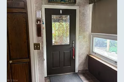8385 Paris Avenue, Louisville, OH 44641 - Photo 5