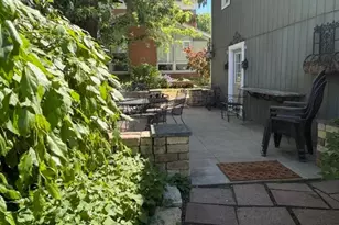 8385 Paris Ave, Louisville, OH 44641 - Photo 23