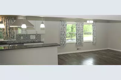 1087 Krumroy Road, Akron, OH 44306 - Photo 9