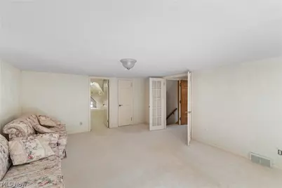 13113 Cleveland Avenue NW, Uniontown, OH 44685 - Photo 37