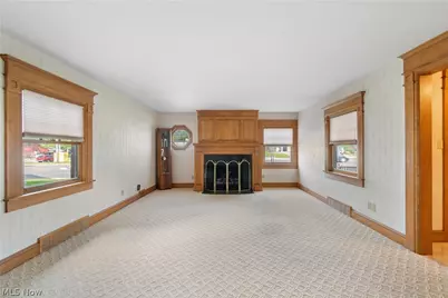 13113 Cleveland Avenue NW, Uniontown, OH 44685 - Photo 29