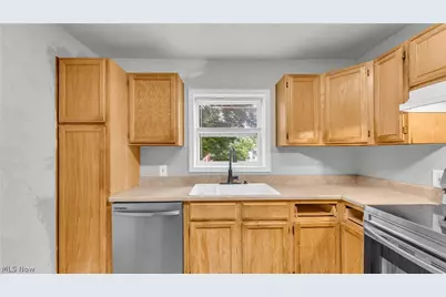 2188 Stone Street, Cuyahoga Falls, OH 44221 - Photo 25